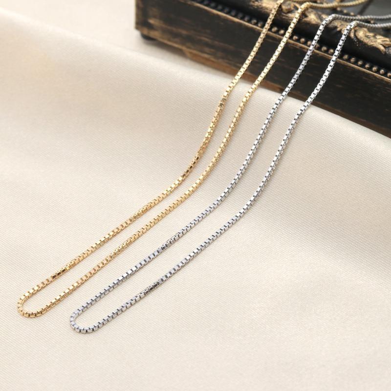 K18 YG/WG/PG　ベネチアン 幅1.2mm 40cm 45cm 50cm 選べる　長さ調節 ネックレス ペンダント 18金 18K プレゼント 資産 誕生日 ギフト 記念日 ゴールドの画像