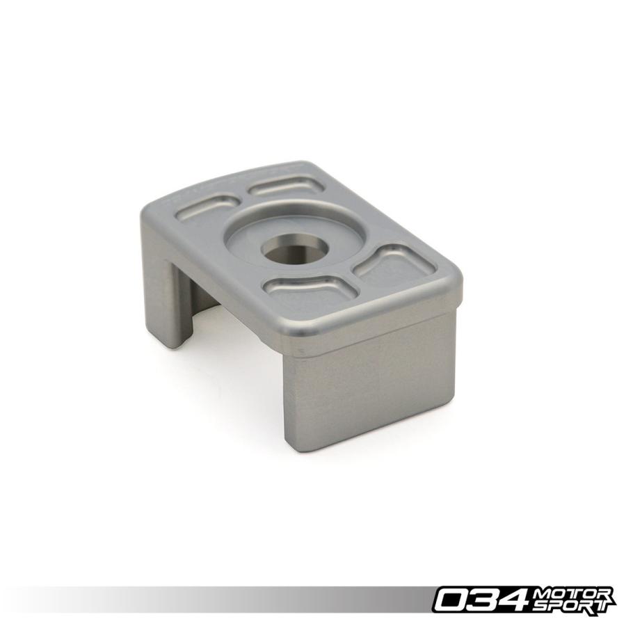 ドッグボーンマウント インサート for Mk5(後期) / Mk6 Billet Aluminum Dogbone Mount Insert for 2009+ MkV/MkVI 034MotorSport(034モータースポーツ)｜jfactory