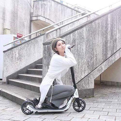 【早い者勝ち！】 GLOBBER グロッバー キックボード 大人用 ハンドブレーキ付き 持ち運び便利 折り畳み式 家族で遊ぶ キック スクーター ワンNL20 【Q2303308646】(11951円)