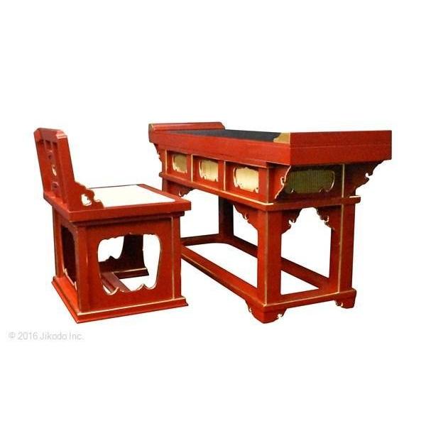寺院仏具】潤み塗り前机と導師様用椅子の2点セット 安心の国内 寺院仏具】潤み塗り前机と導師様用椅子の2点セット 安心の国内