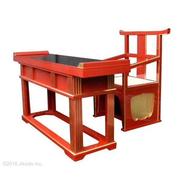 寺院仏具】 潤み塗り 導師様用前机と曲録の2点セット 安心の国内 寺院仏具】 潤み塗り 導師様用前机と曲録の2点セット 安心の国内