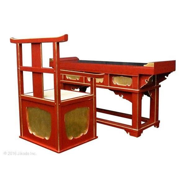 寺院仏具】潤み塗り 前机と導師様用曲録の2点セット 安心の国内 寺院仏具】潤み塗り 前机と導師様用曲録の2点セット 安心の国内