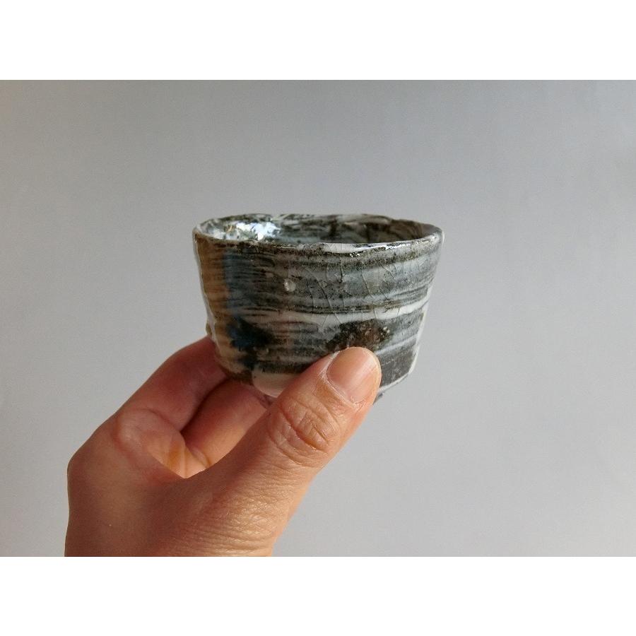 【唐津焼中川自然坊窯】中川恭平作　刷毛目唐津ぐい呑(箱付） |  | 05