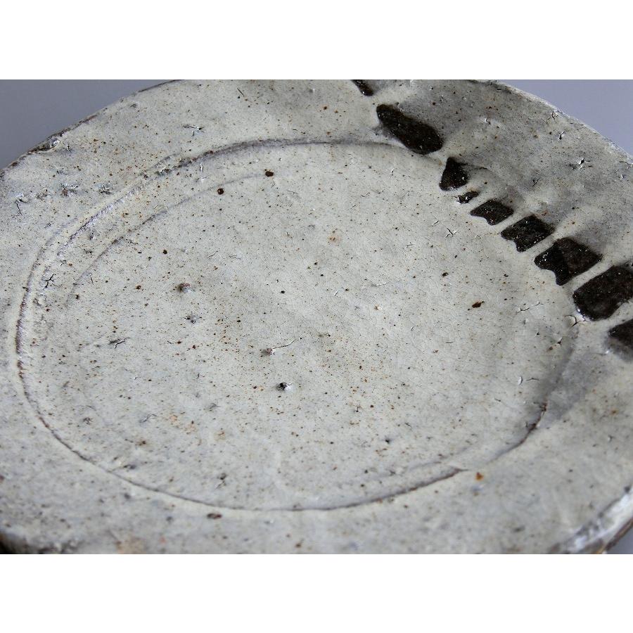 【唐津焼中川自然坊窯】中川恭平作 粉引唐津手捻皿 |  | 01