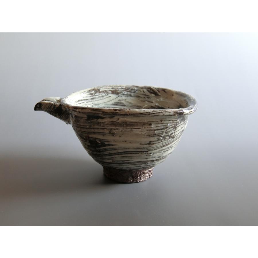 【唐津焼中川自然坊窯】中川恭平作 刷毛目唐津片口注器（箱付） |  | 01