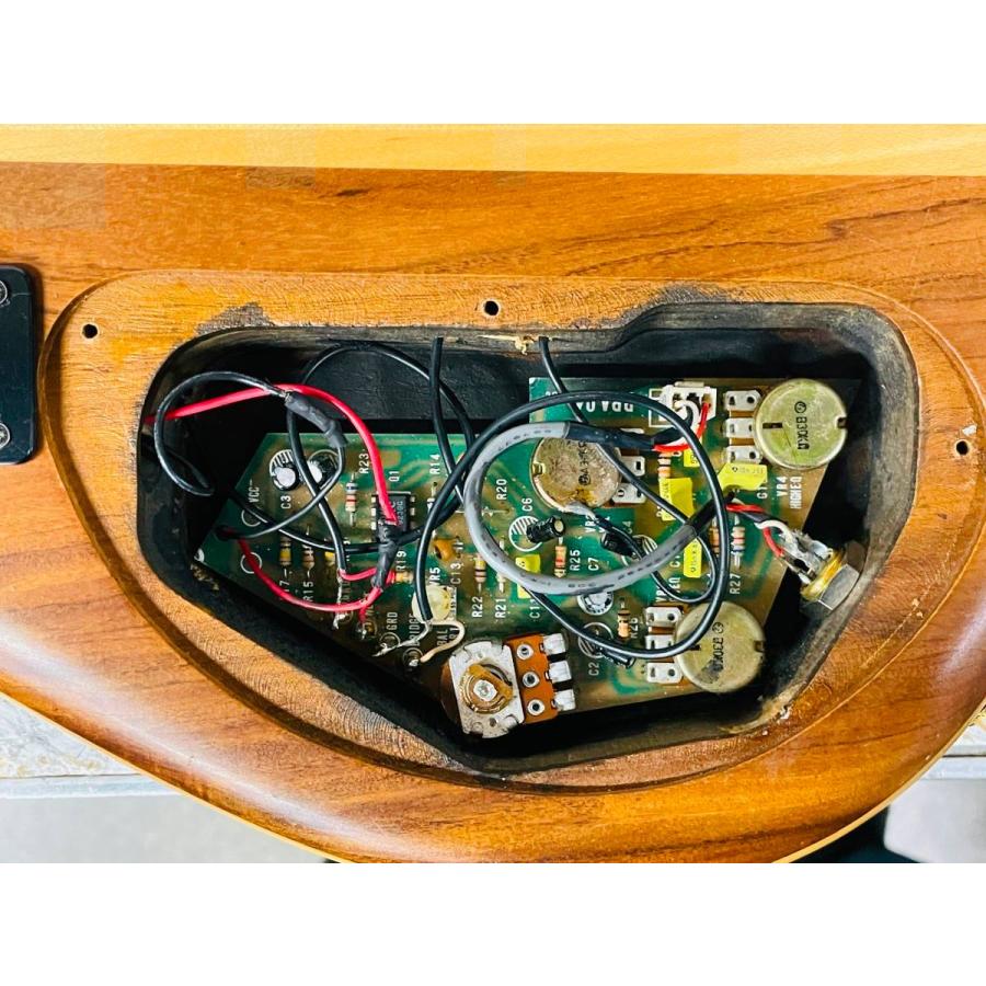 中古 メーカー不明 6弦ベース (u85934)の画像
