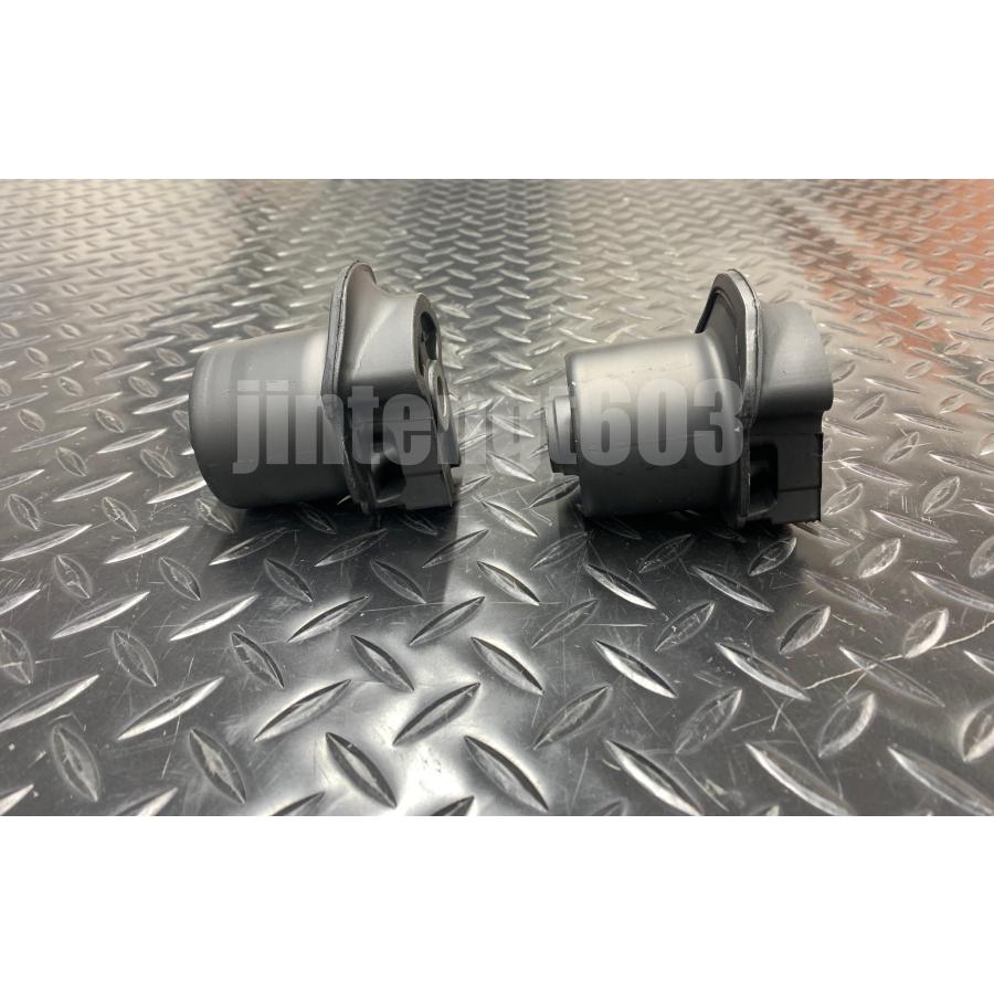 エッセ　L235 L245 リアサスペンションアームブッシュ　左右セット 純正 ダイハツ（DAIHATSU） エッセ L235 L245 リアサスペンションアーム