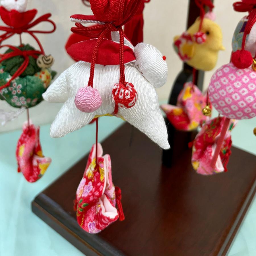 雛人形 久月 ひな人形 お祝い 吊るし飾り 吊るし雛 台付 かわいい おしゃれ モダン 赤 FHS-164 チNo.39 2025 | 久月 | 05