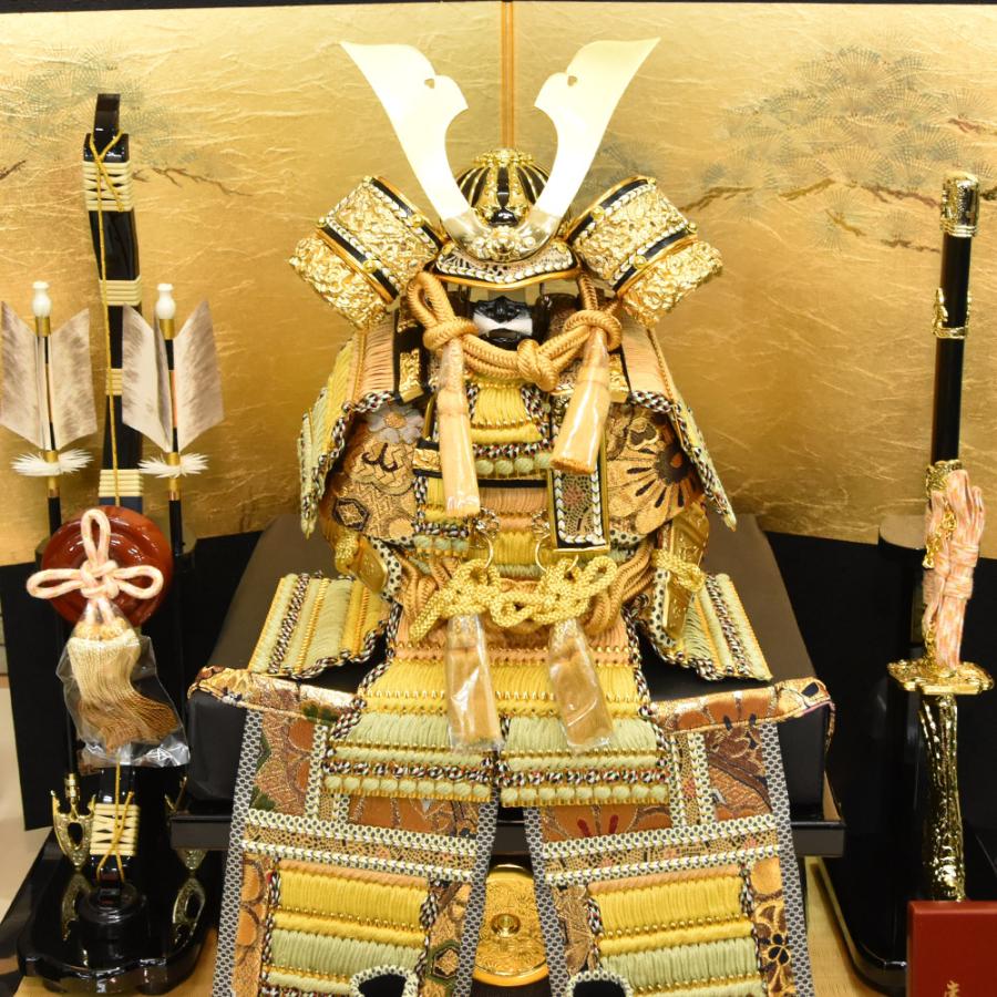 五月人形 コンパクト 久月作 お祝い 鎧飾り 平飾り 大鎧飾り 金 カッコ