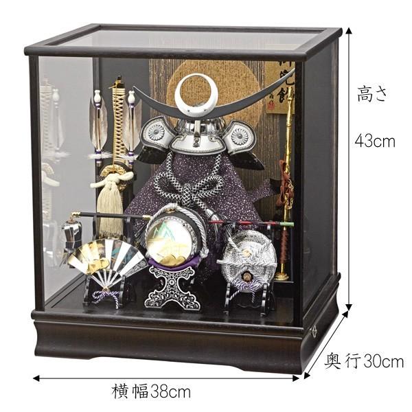 上杉謙信　五月人形　シルバー兜飾りガラスケース入り・コンパクトサイズ 五月人形 コンパクト 兜 ケース飾り 上杉謙信 ケース入り 兜飾り