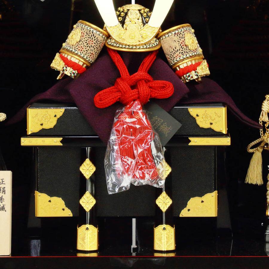 5月人形 五月人形 お祝い 兜飾り 12号 平飾り台付 屏風付 黒溜塗 二曲