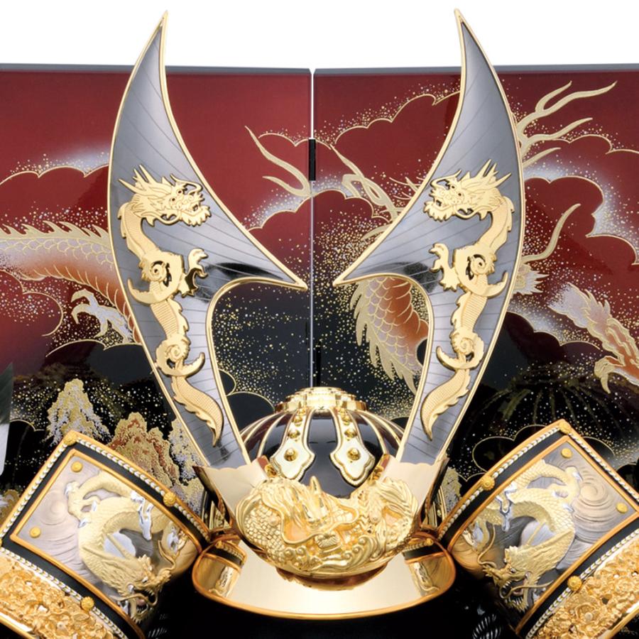 五月人形 コンパクト おしゃれ 兜飾り 25号 金北斗 大鍬 はやぶさ 着用