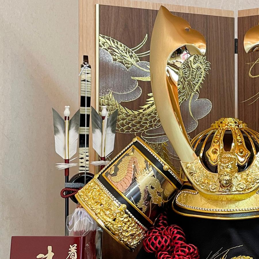 ●収納式　●五月人形フルセット●　中鍬形金兜　コンパクト 楽天市場】五月人形 コンパクト 25号 金北斗大鍬着用兜 収納飾り五月