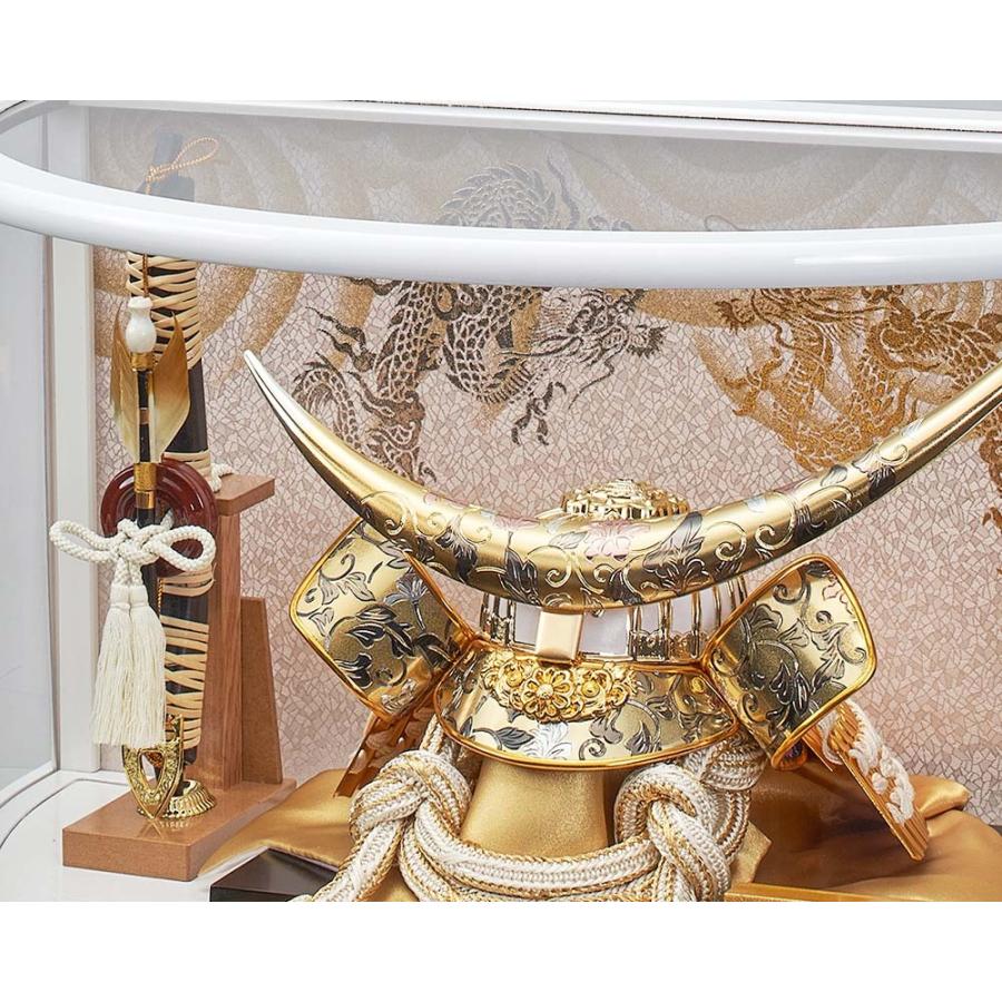 【五月人形 】端午の節句　新品　白兜 ゴールド伊達　収納飾り　おしゃれ 五月人形 コンパクト おしゃれ 兜 ケース飾り 伊達 白 丸形 丸型 5月