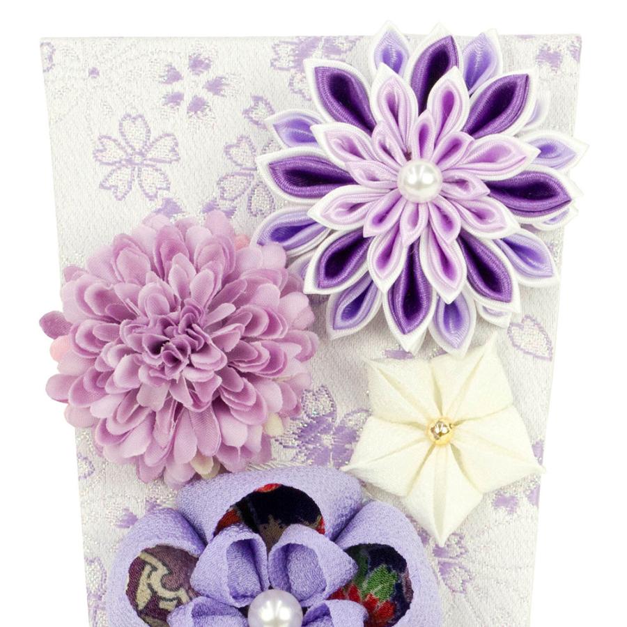 🌸つまみ細工🌸 羽子板とつまみ細工のお花をパチリ📷✨ 今年も羽子板制作頑張ります♡♡ #つまみ細工 #tsumamizaiku #ハンドメイド# handmade#手作り#手作り雑貨#羽子板#羽子板飾り#お正月#お正月飾り#初節句#初孫#ひな祭り#和風#和風飾り#和風雑貨#和#和雑貨#ちりめん細工  ... 羽子板(ピンク×紫) ハンドメイド