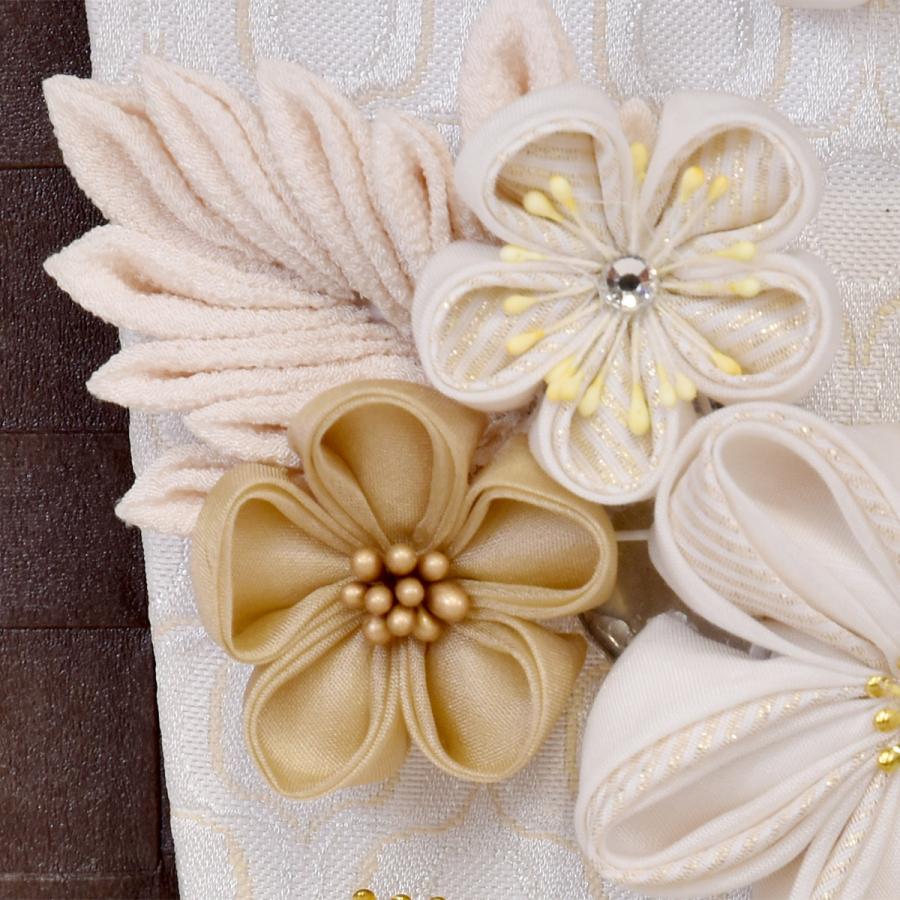 お正月羽子板飾り、つまみ細工飾り、ハンドメイド、壁飾り、置き飾り 選べる3種類】幸せを呼ぶ つまみ細工の羽子板飾り｜ 初正月 雛祭り