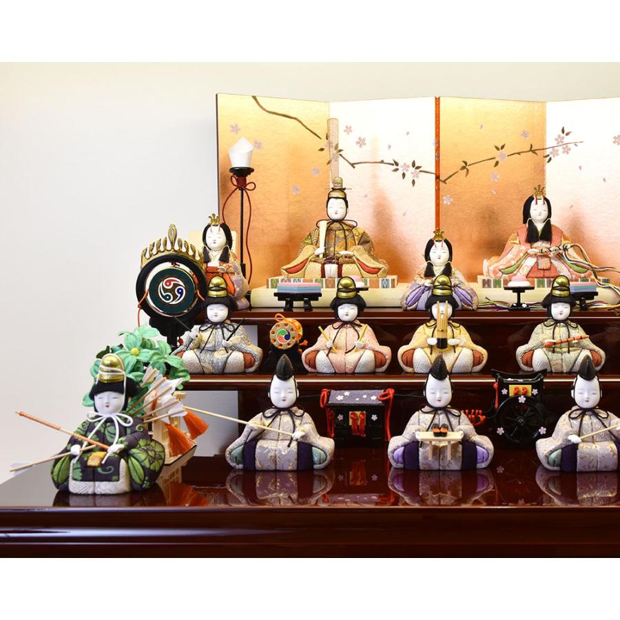 雛人形〈一秀〉十五人飾り・木製三段セット・15号