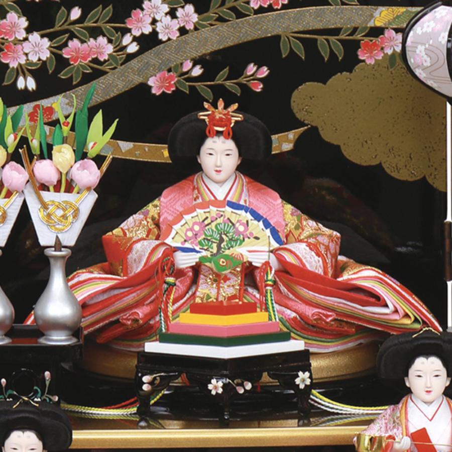 ひな祭り飾り 3段式 花柄　黒塗　100 滅多に見ない 貴重な天然素材の三段飾り 五人飾りの雛人形【美結花雛