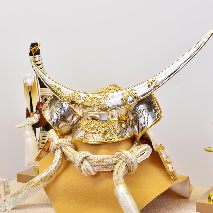 五月人形 コンパクト ケース入り 兜 伊達 8号 白 ホワイト 金 伊達政宗