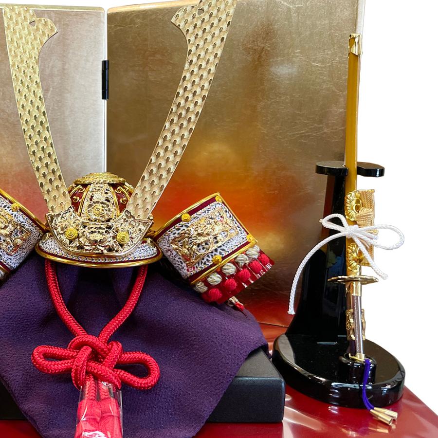 五月人形 兜飾り 台座付き 五月人形 コンパクト おしゃれ 兜飾り 7号 赤漆塗之兜 収納飾り 合わせ