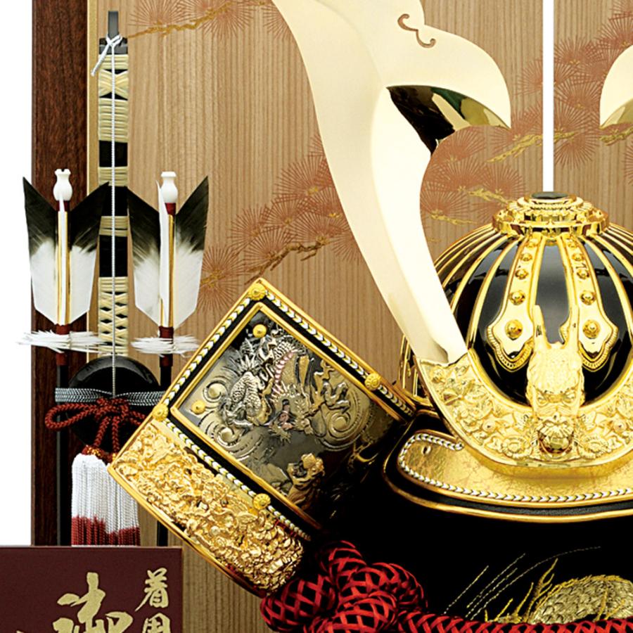 五月人形 コンパクト おしゃれ 兜飾り 25号 金中鍬 着用兜 収納飾り 木