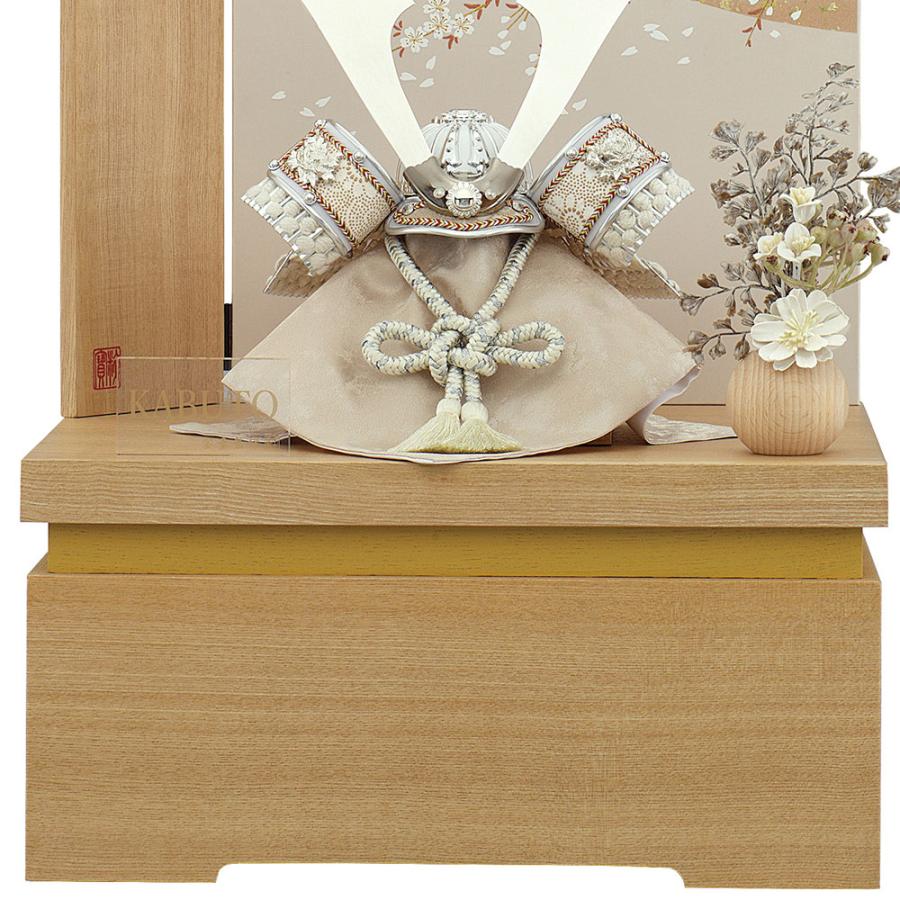 五月人形 お祝い 初節句 コンパクト 兜飾り 収納飾り 7号 白銀中鍬兜