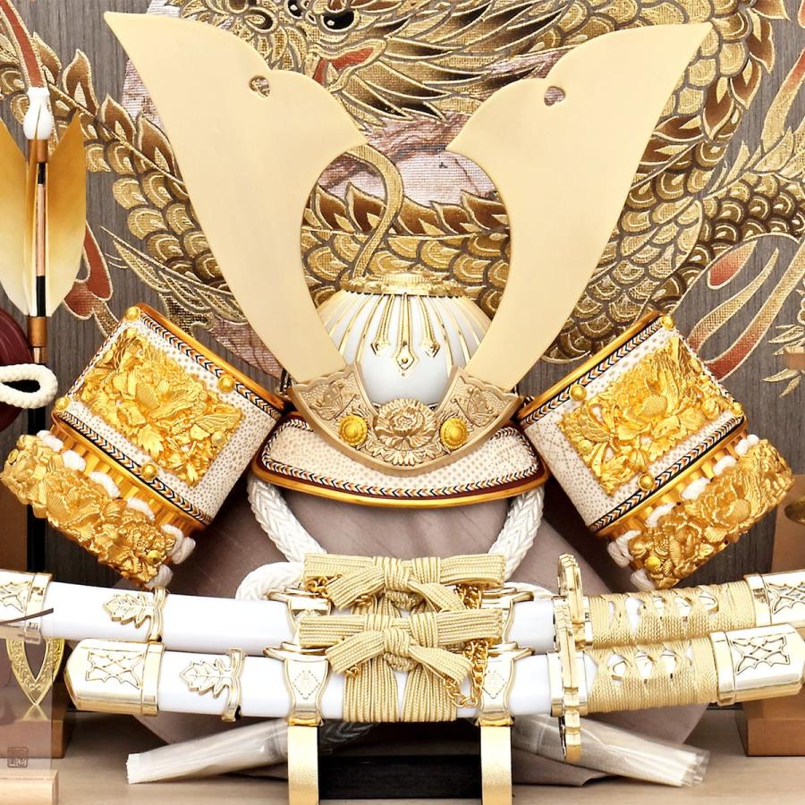 五月人形 ケース飾り かぶと コンパクト 兜飾り おしゃれ 金 幅43cm