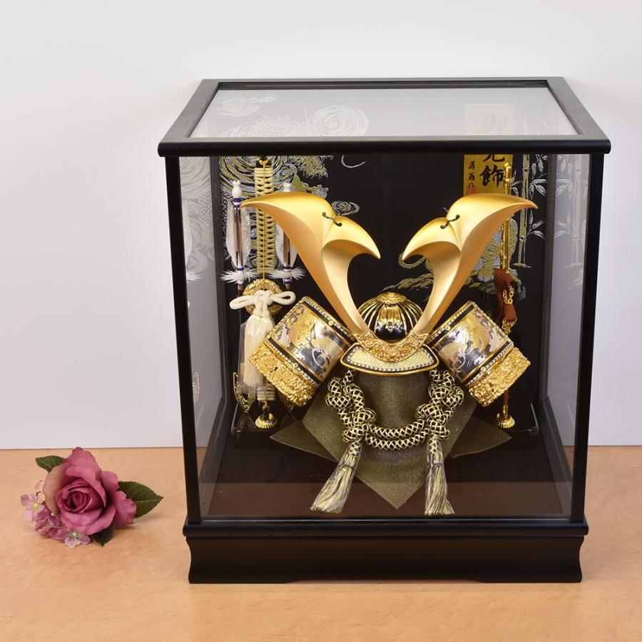 五月人形 コンパクト 兜 虎 ケース入り 5月人形 おしゃれ 兜飾り 金 ケース飾り ガラス 木製 モダン かぶと ミニ 初節句 端午の節句 |  | 02
