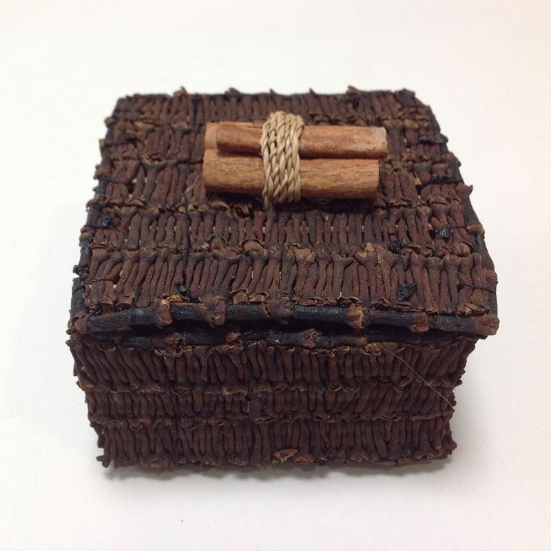 クローブ（丁子）製の小箱 送料無料 |  | 01