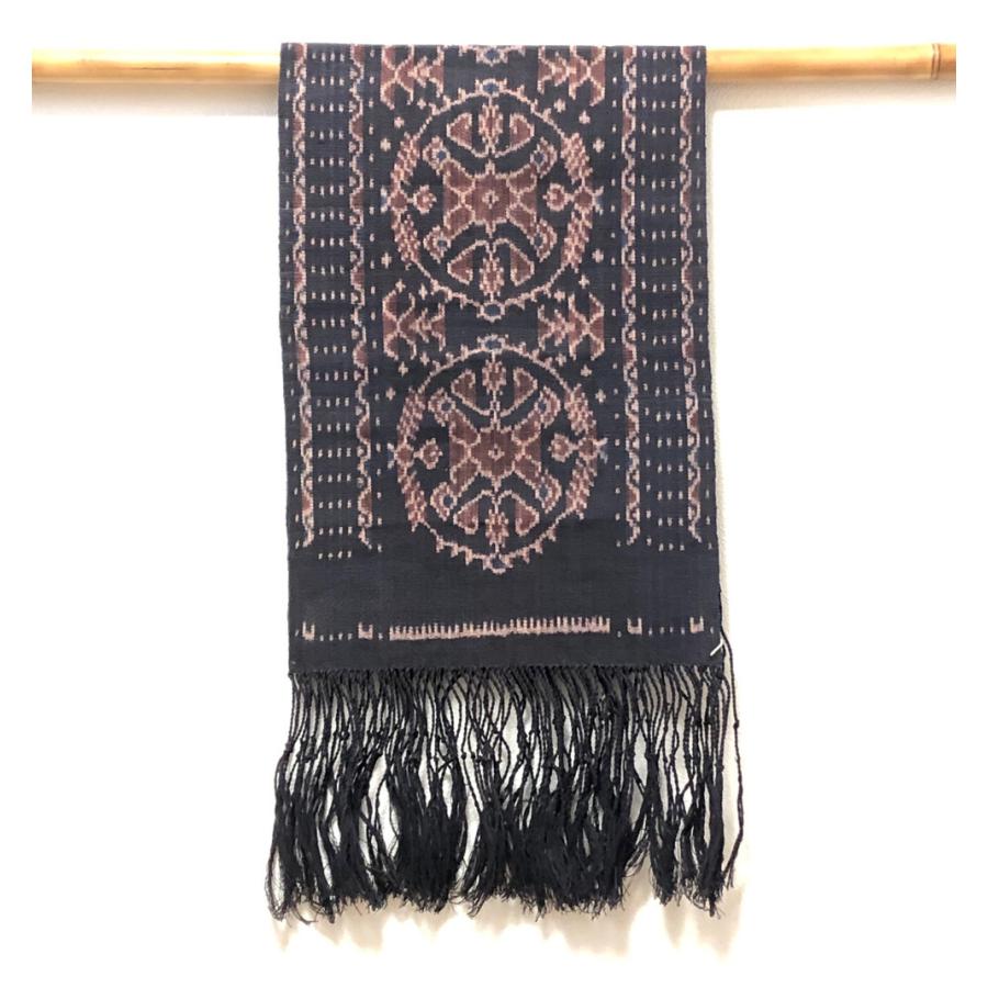 フローレス島イカット 型番3010 イカット Showbizbeat Com