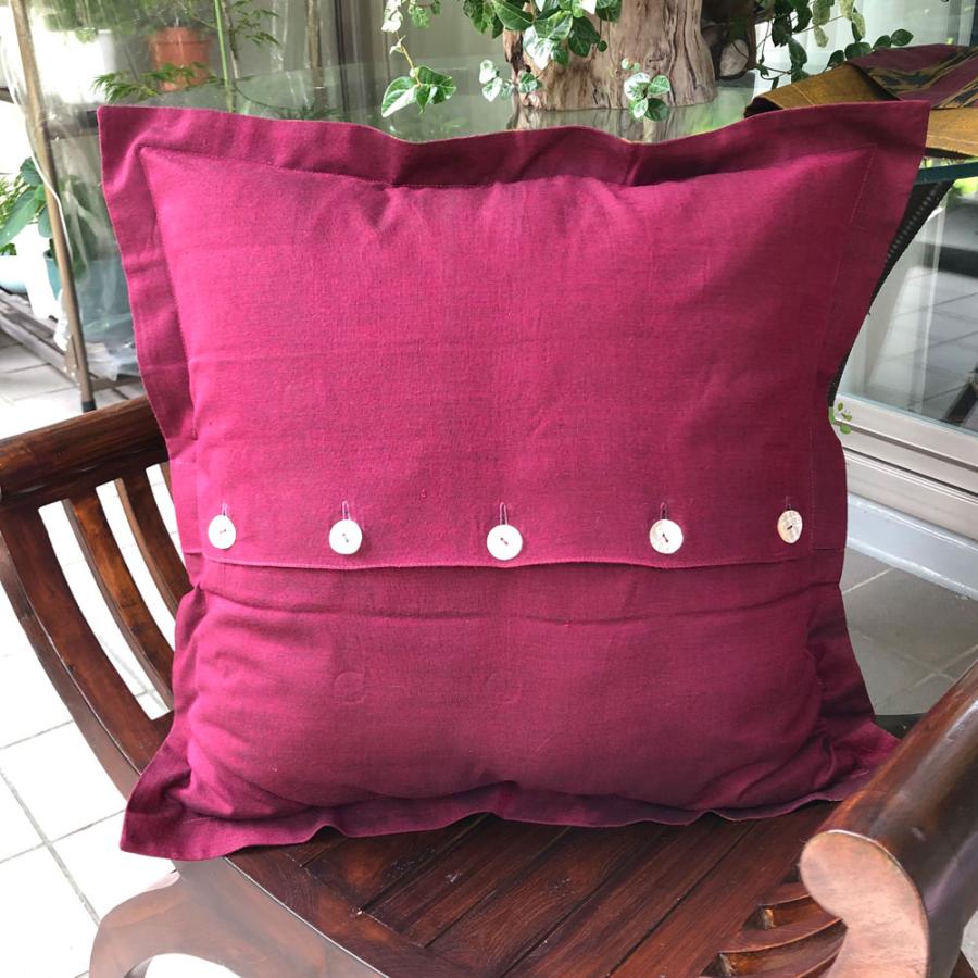 バリイカットのクッションカバー03 |  | 03