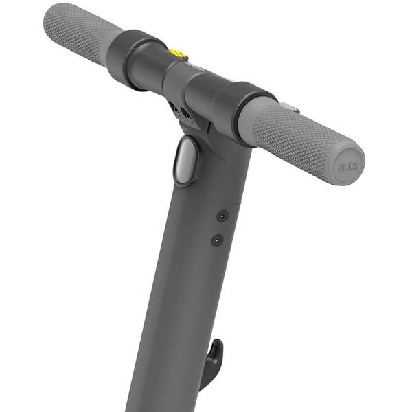 Segway-Ninebot（セグウェイ-ナインボット） Kickscooter E22｜電動