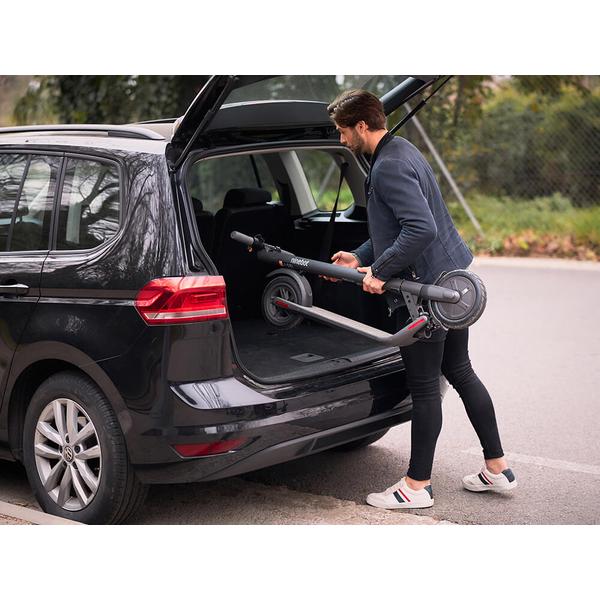 Segway-Ninebot（セグウェイ-ナインボット） Kickscooter E22｜電動