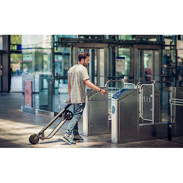 Segway-Ninebot(セグウェイ-ナインボット) Kickscooter ES2 Segway-Ninebot(セグウェイ-ナインボット) Kickscooter ES2