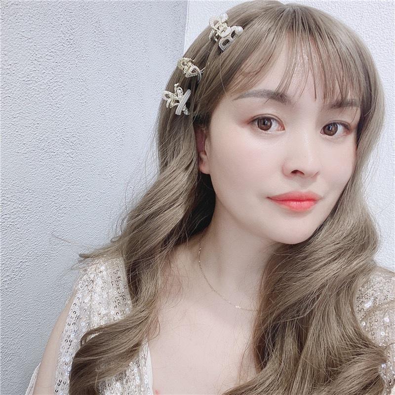 ミニパールバンスクリップ ヘアアクセサリー韓国 小さめ 結婚式 二次会パーティー ヘアアレンジ発表会 ヘアアクセ 高級感 成人式 ウェディング メタル Ha 56 ジュジュモール 通販 Yahoo ショッピング