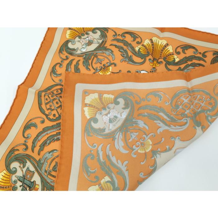 HERMES 【中古】HERMES スカーフ カレ45 Cheval Turc トルコの馬  