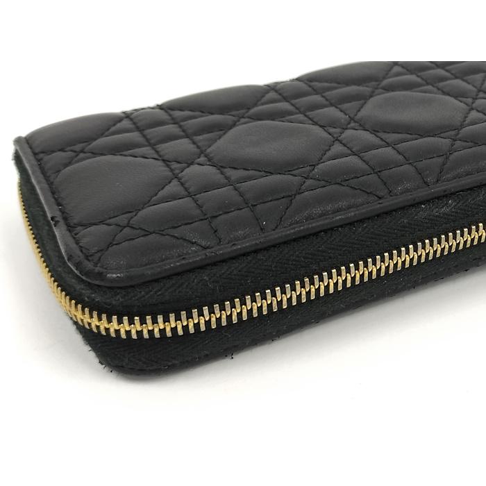 Christian Dior（クリスチャン・ディオール） ラウンドファスナー長