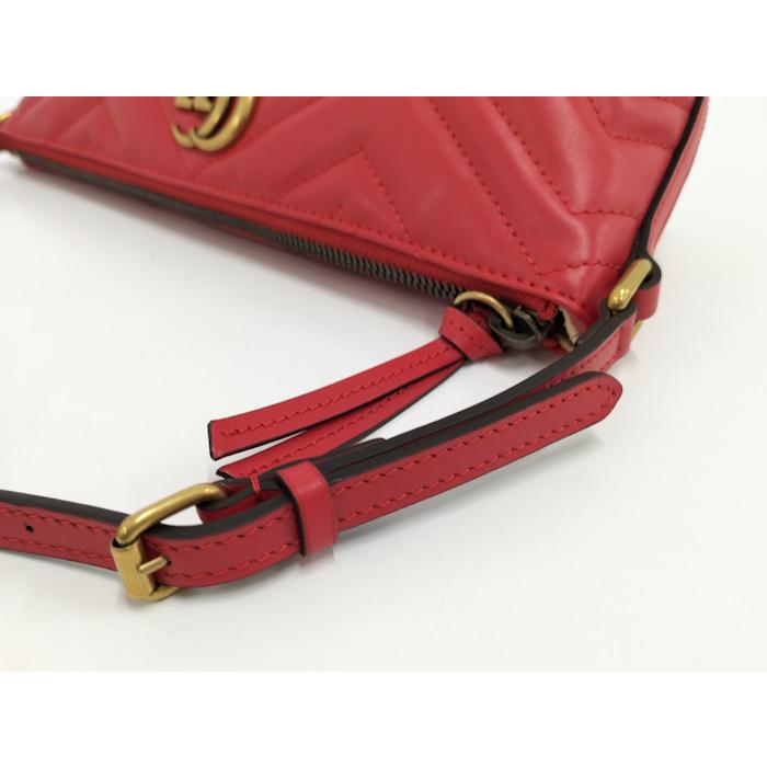 GUCCI GGマーモント スモールショルダーバッグ レザー レッド系 739166