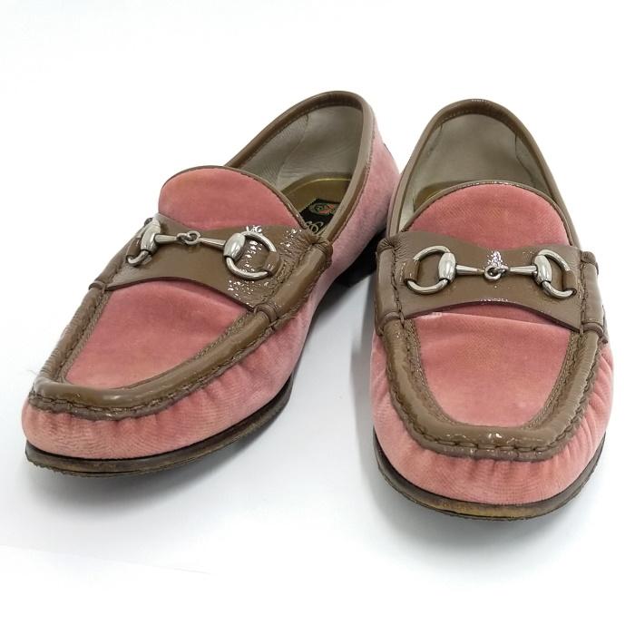 G ucci ピンク レザー ローファー 金具付き