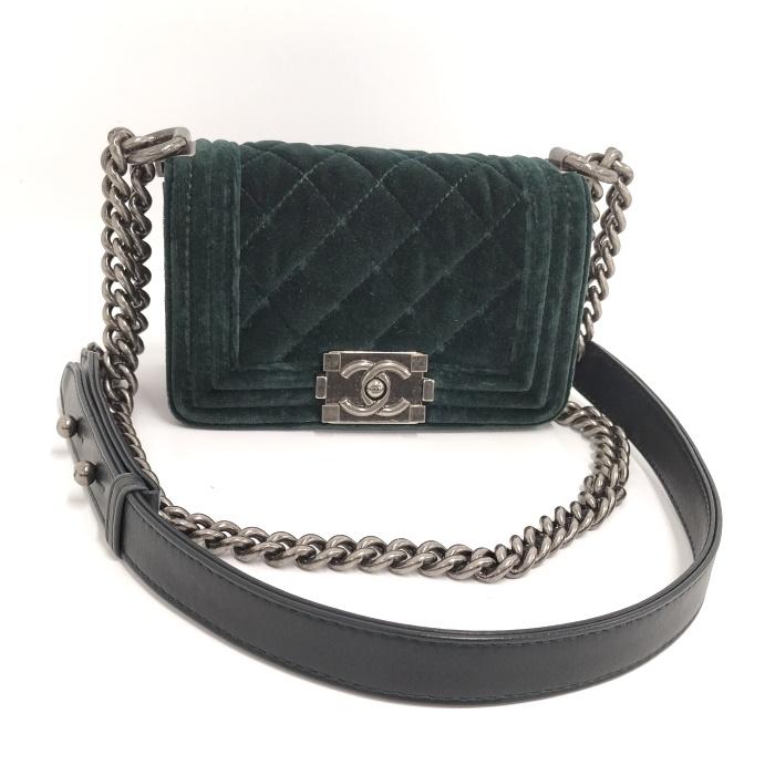 CHANEL ボーイシャネル ミニ ショルダーバッグ ベルベット グリーン 