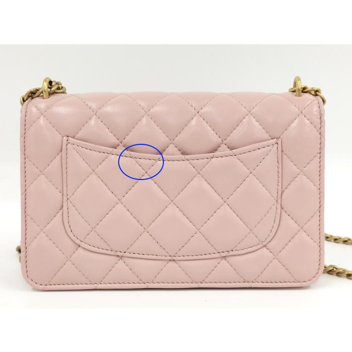 CHANEL マトラッセ カメリア チェーンウォレット 長財布 レザー CHANEL マトラッセ カメリア チェーンウォレット 長財布 レザー