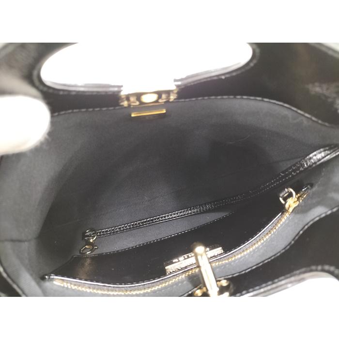 CHANEL チェーンショルダーバッグ CHANEL31 ミニショッピング