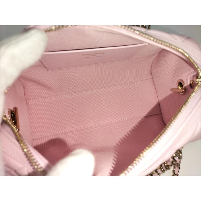 CHANEL（シャネル） CHANEL 2WAYハンドバッグ マトラッセ ラムスキン