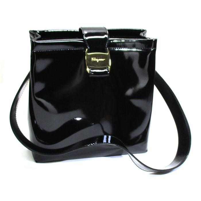 中古】Salvatore Ferragamo ヴァラ ショルダーバッグ パテントレザー 