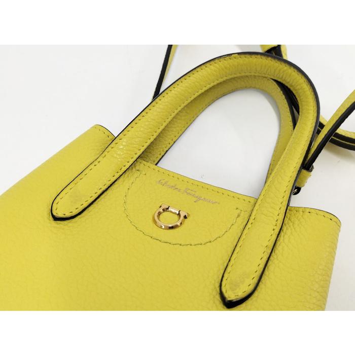 FERRAGAMO Salvatore Ferragamo 2WAYショルダーバッグ レザー イエロー 