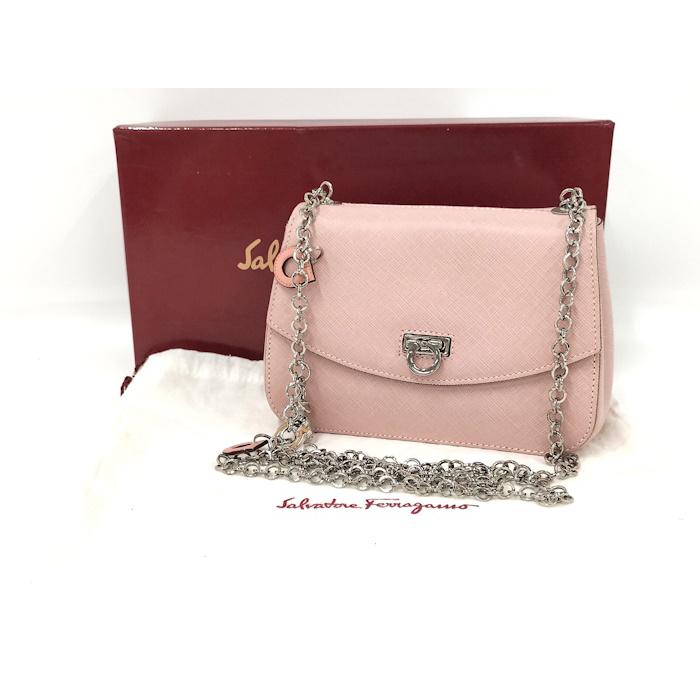 FERRAGAMO（フェラガモ） Salvatore Ferragamo チェーン ショルダー