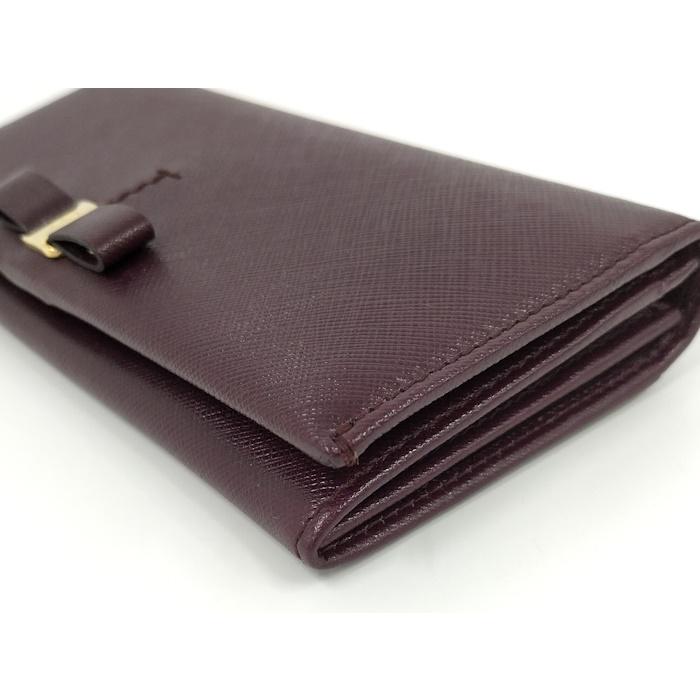 SalvatoreFerragamo 二つ折り長財布 ヴァラ レザー ボルドー 22 B480