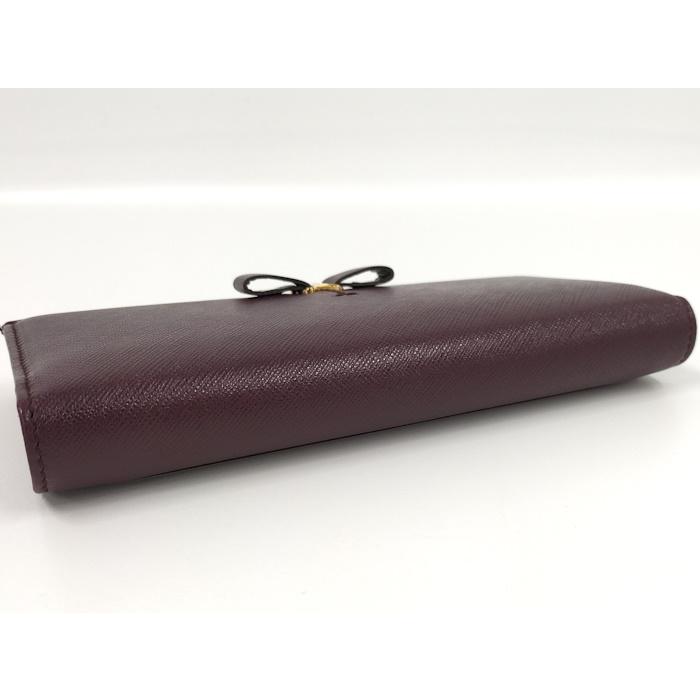 SalvatoreFerragamo 二つ折り長財布 ヴァラ レザー ボルドー 22 B480