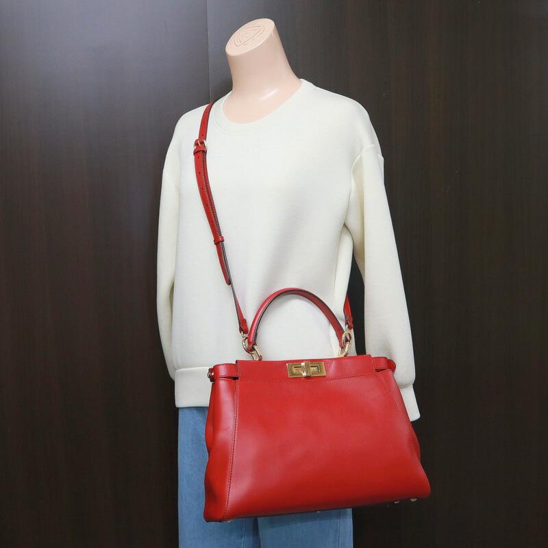 FENDI フェンディ ピーカブーレギュラー 2WAYショルダーバッグ レザー 