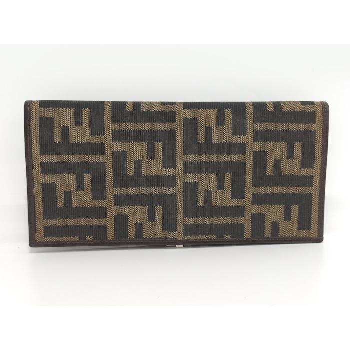 FENDI の二つ折り財布 ブラウン キャンバス レザー FENDI（フェンディ） 二つ折り長財布 ズッカ キャンバス レザー